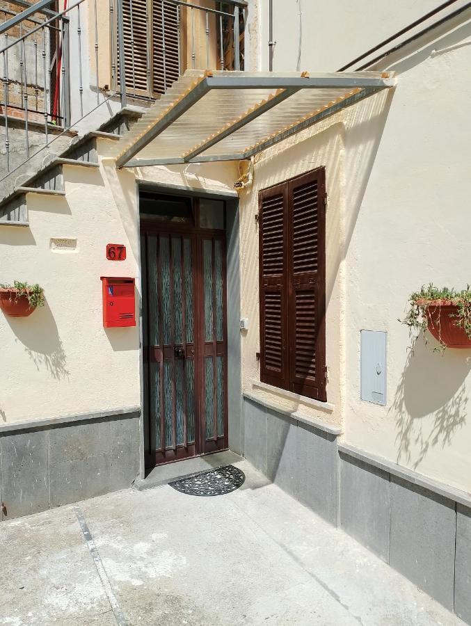 Casa Vacanze Le Cannelle Монтефьясконе Экстерьер фото