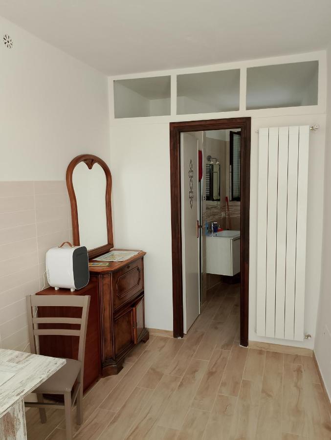 Casa Vacanze Le Cannelle Монтефьясконе Экстерьер фото